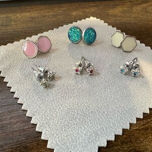 Set of Colorful and Star Stud Earrings - Set of 6